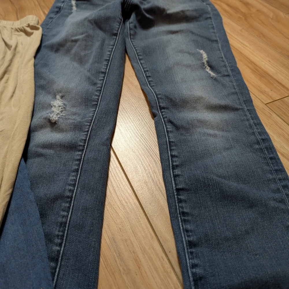 Teen/Petite Bundle: Articles of Society (26) & Cello (3) Jeans + Bonus Modesty L - Picture 3 of 11